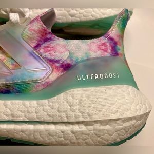 Like new Adidas Ultraboost Parley